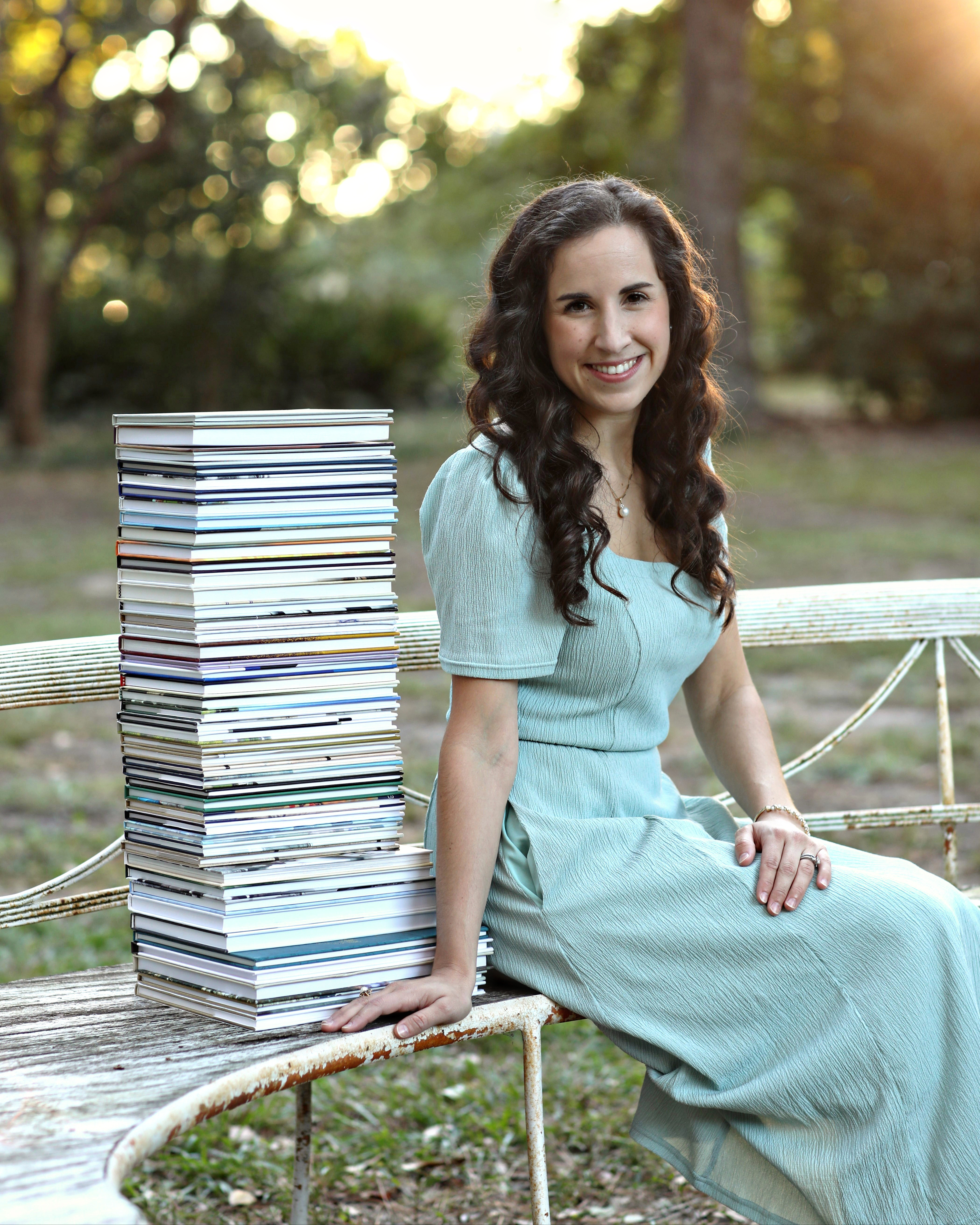 She’ll Turn Your Family’s History Into a Book