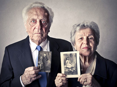 What makes Raconteur stand out as the Premier Life Story Writing Company? 